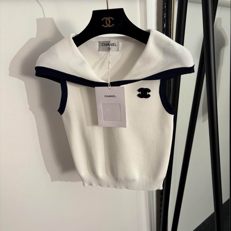 Chanel one size 10